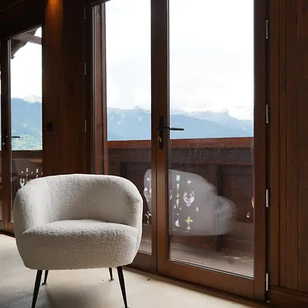 Chalet Au Pied Lumineux - La Tania